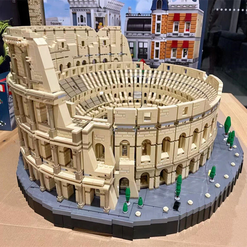 Roman Colosseum building block set scale reference