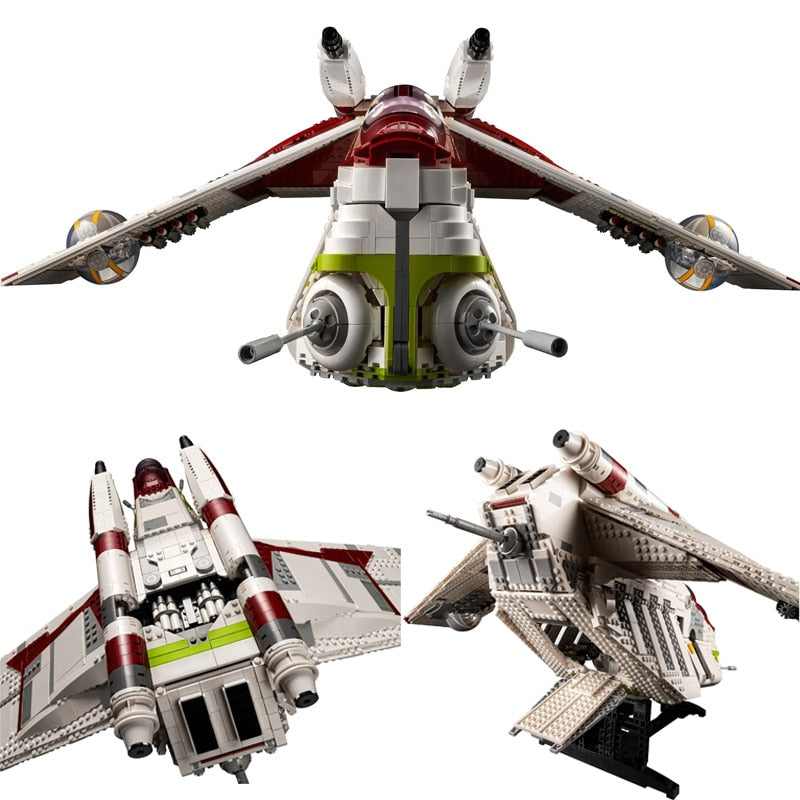 Side view of the gunship building block set