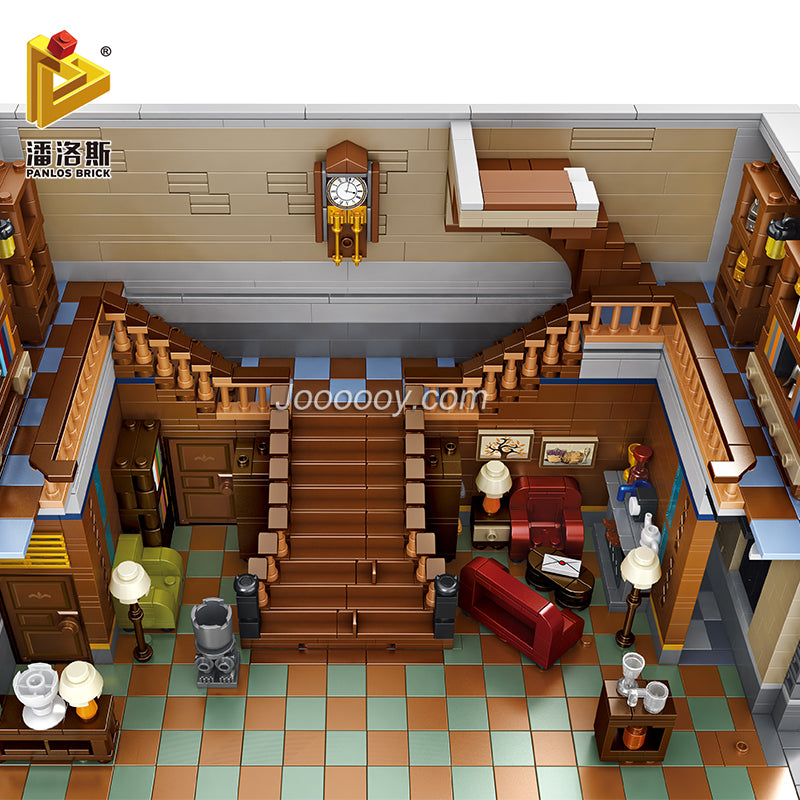 Additional display photo of the finished building set